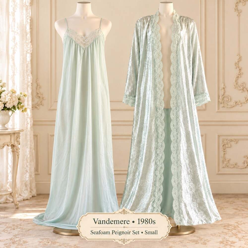 Vintage Vandemere 1980s Seafoam Acetate Satin Nylon Lace Peignoir Set Size Small